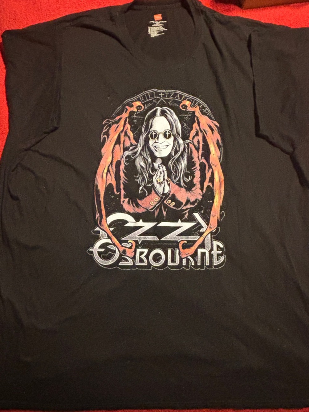 Hanes Ozzy Osbourne With red Wings  Black Graphic Tee size 4X Grande Tall .